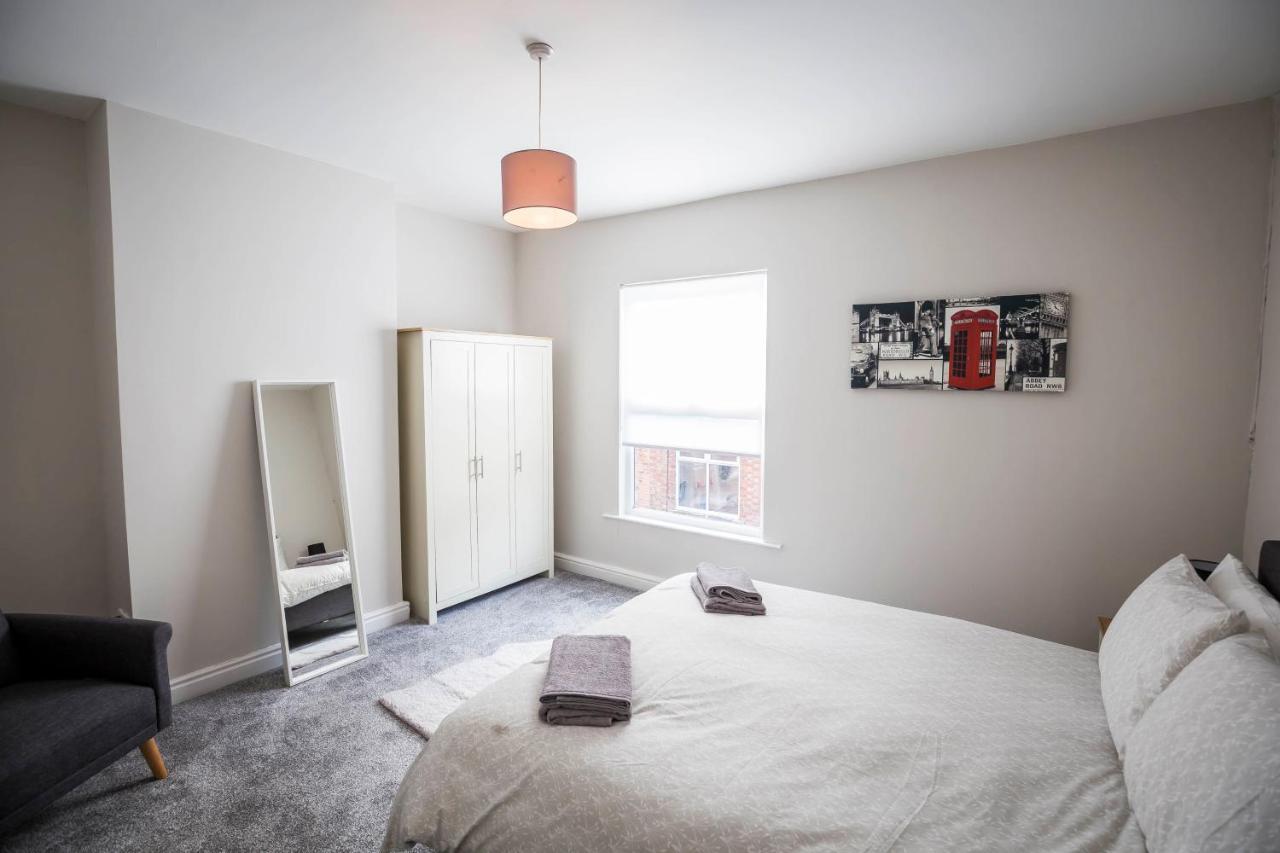 Spacious, Modern 4 Bed House Close To City Centre Честер Екстер'єр фото
